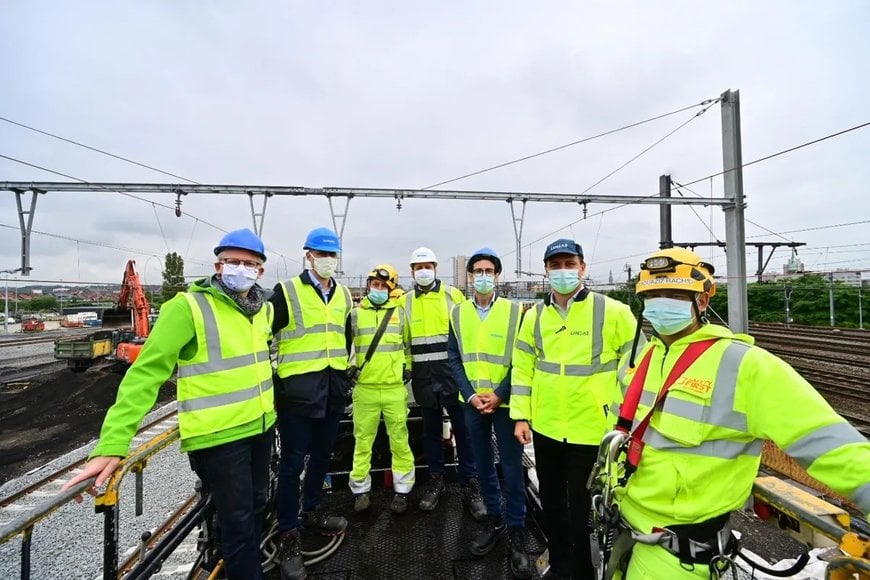 Omvorming en vernieuwing van strategische sporenbundel in Leuven met nieuw, langer spoor van 750 meter voor goederentreinen